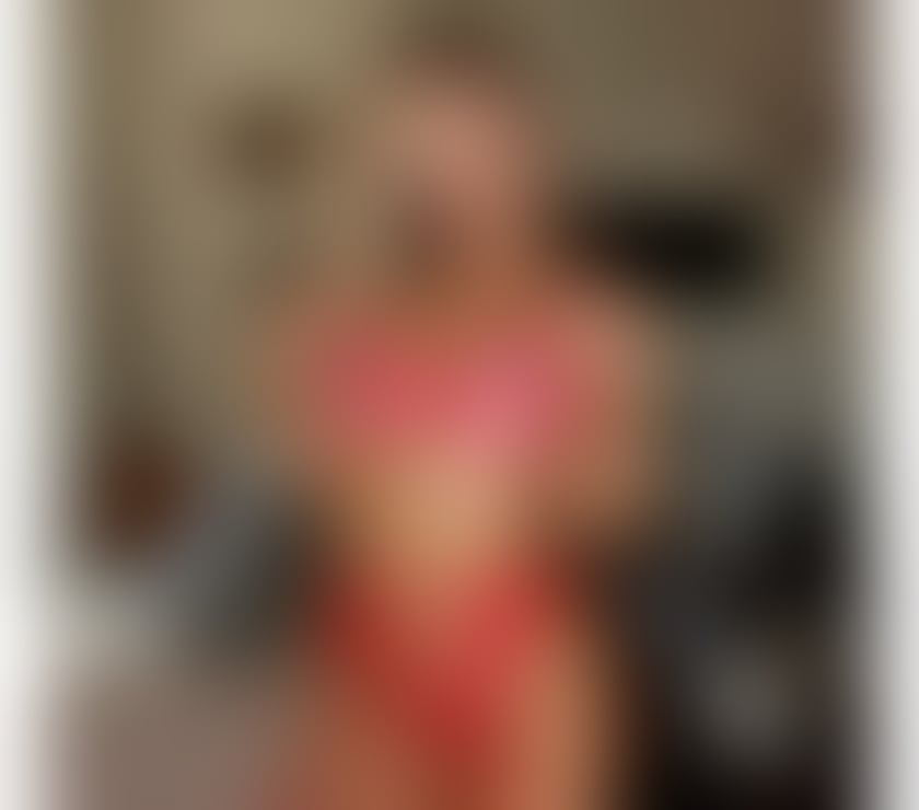 Escorts Peterborough Peterborough City Centre - Peterborough - Photos for Laura Privat • Safe & Clean