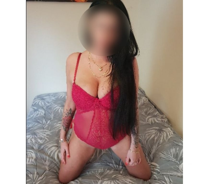 Escorts West London Ealing - West London - Photos for Lovely Alexxxx x