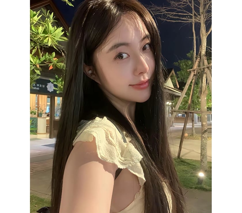 Escorts Central London Oxford Street - Central London - Photos for 🌷Evening Glow · Gentle & Welcoming🌷