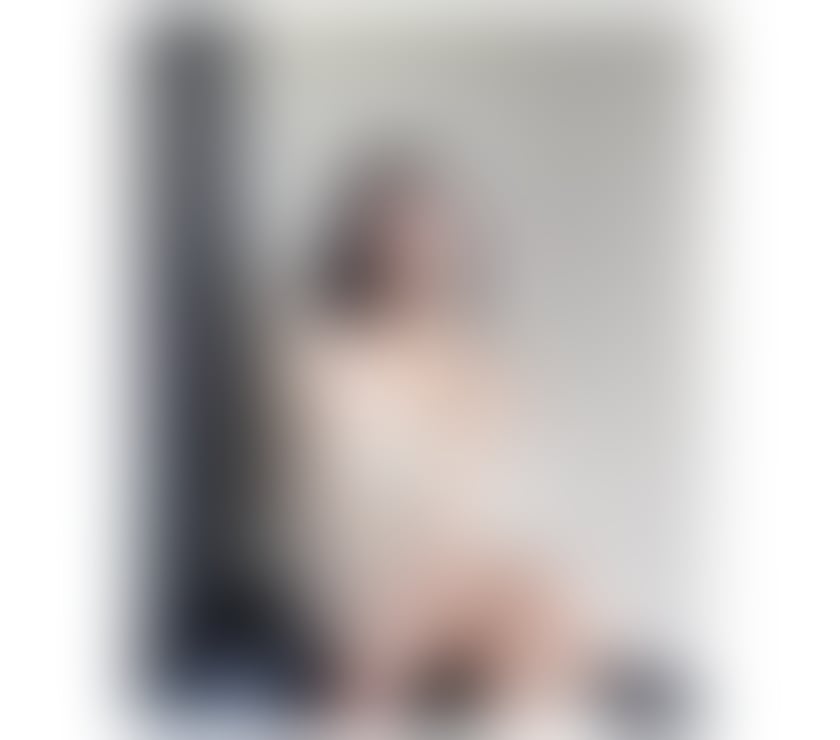 Escorts Shropshire Telford and Wrekin - Photos for HOT Singapore lady