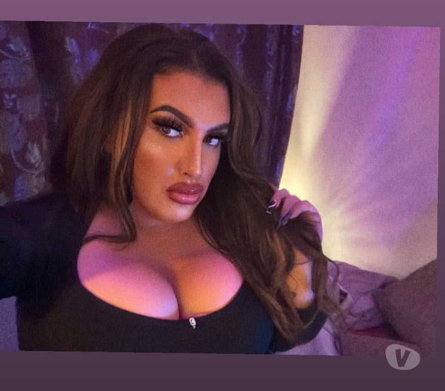 Escorts North London Tottenham - North London - Photos for TRANS BADDIE IN CHINGFORD FAT ASS HUGEEE BOTTY 🍑😈