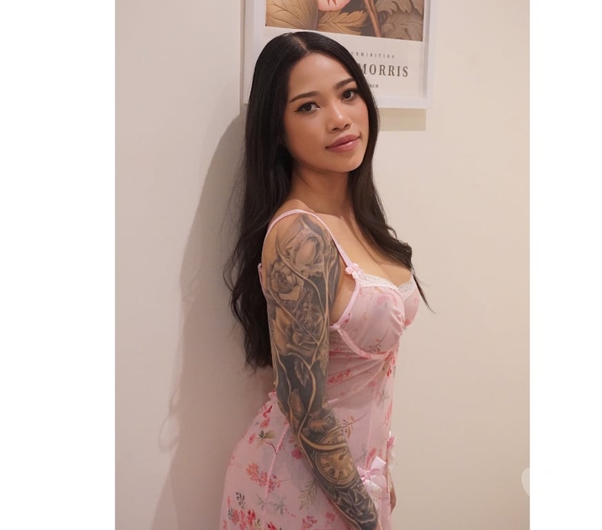 Escorts Surrey Spelthorne - Photos for Thai pinky 😘💋