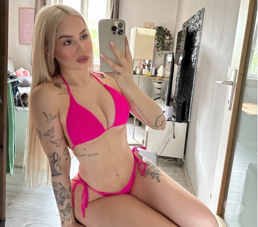 Escorts North West London Cricklewood - North West London - Photos for BIANCA 40£ BLONDE, SEXY AND ATTRACTIVE 💋❤️‍🔥