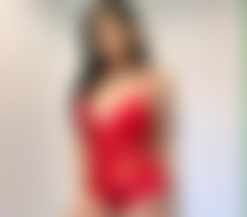 Escorts Hampshire Rushmoor - Photos for Huge Thrill awaits you with Busty Curvy Thai TS Ladyboy x