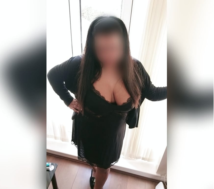Escorts East London Barking Station - East London - Photos for Suzee South Indian Tamil Cubby Girl New In Barking