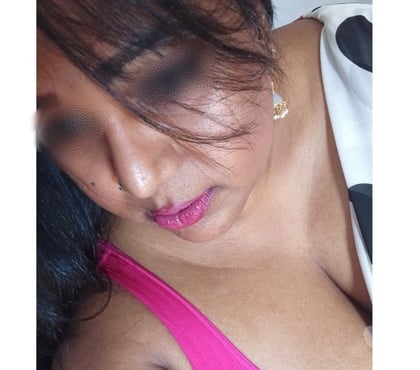  Escorts Barking Station East London - Photos for Suzee South Indian Tamil Cubby Girl New In Barking