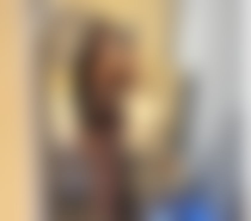 Photos for HOT GIRL party the best kiss in Brazil 🔥👠