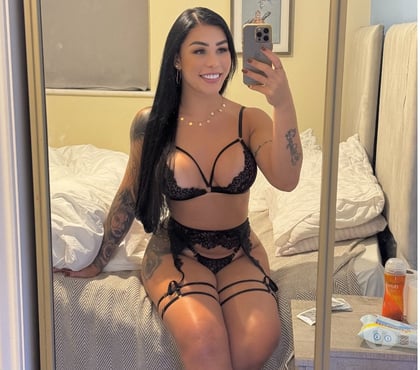 Photos for HOT GIRL party the best kiss in Brazil 🔥👠