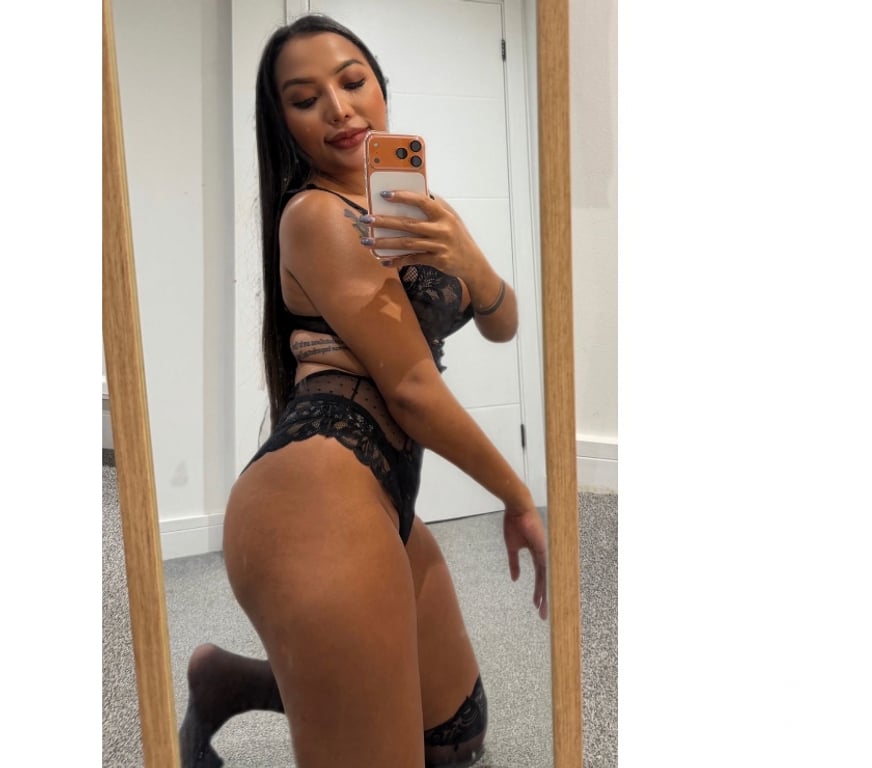 Escorts Bedfordshire Central Bedfordshire - Photos for Downy Thai massage