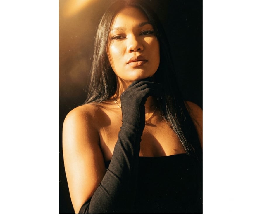 Escorts Merseyside Liverpool - Photos for Sweet Paola, a new Brazilian girl in town.