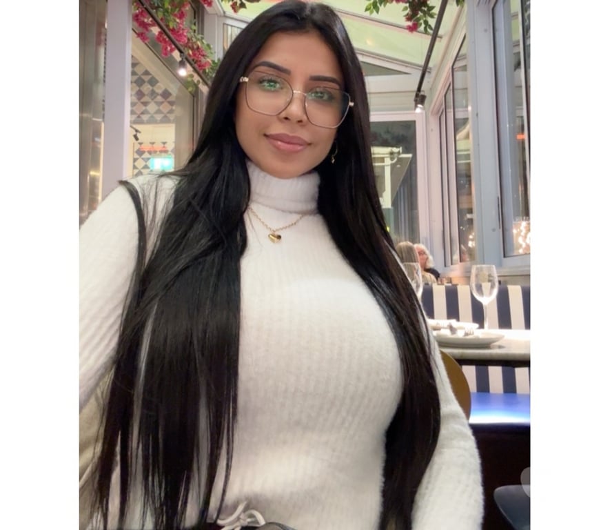 Escorts West London Hounslow - Photos for Sexy Bombshell 😈 💯Real party girl 😈Strapon 😈