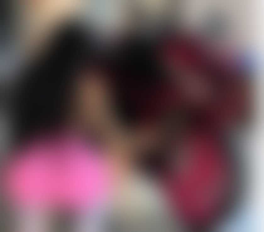 Mel Brasil garota da festa