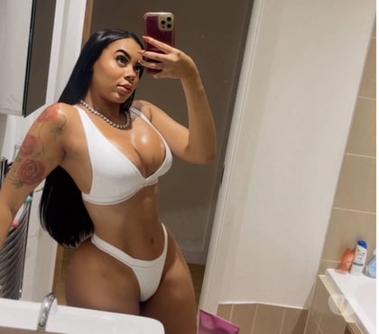 Photos for Jully Brazilian🇧🇷 Real photos🫦💦