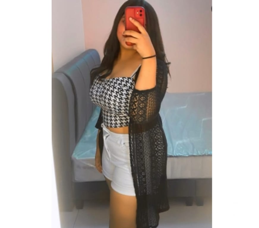 Escorts East London Bow Road Station - East London - Photos for South Indian Girl Usha ( WhatsApp Me )