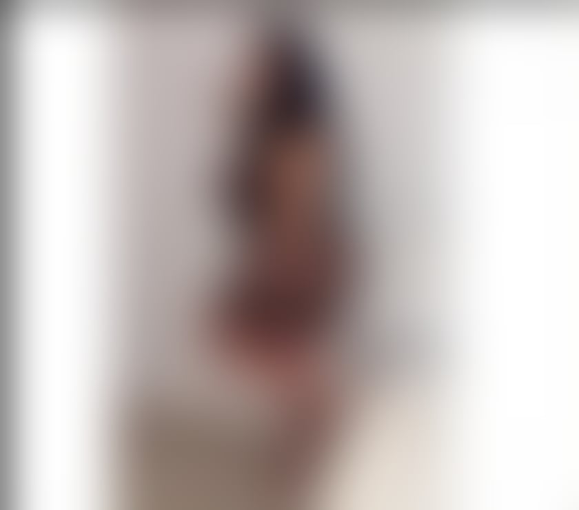 Escorts West Yorkshire Kirklees - Photos for Anny new here, i like partys &full service, incall &outcall