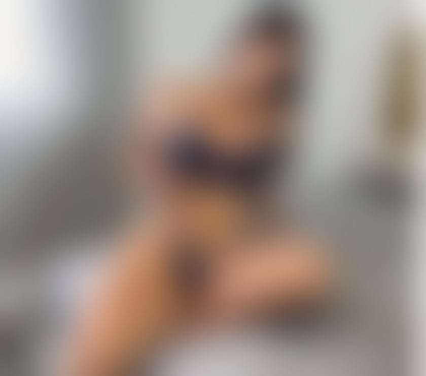 Escorts Brent Wembley - Brent - Photos for NEW IN THE TOWN📍PARTY GIRL🥂🍾AVAILABLE📲