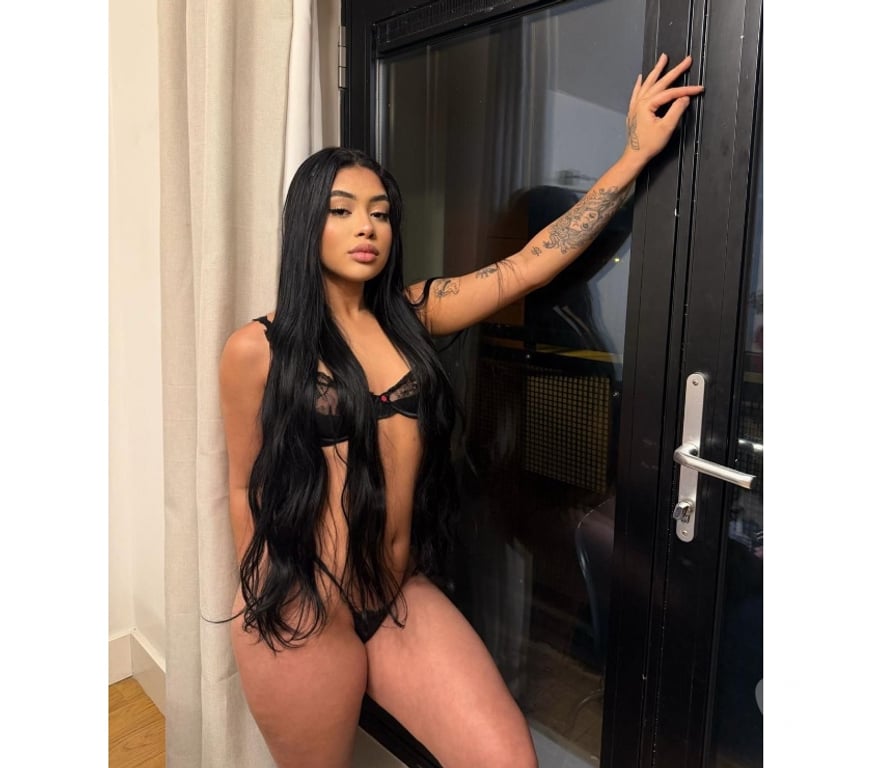 Escorts Merseyside Liverpool - Photos for 🥵HOT AND HORNY LIA- PARTY BRAZILIAN 🇧🇷💕