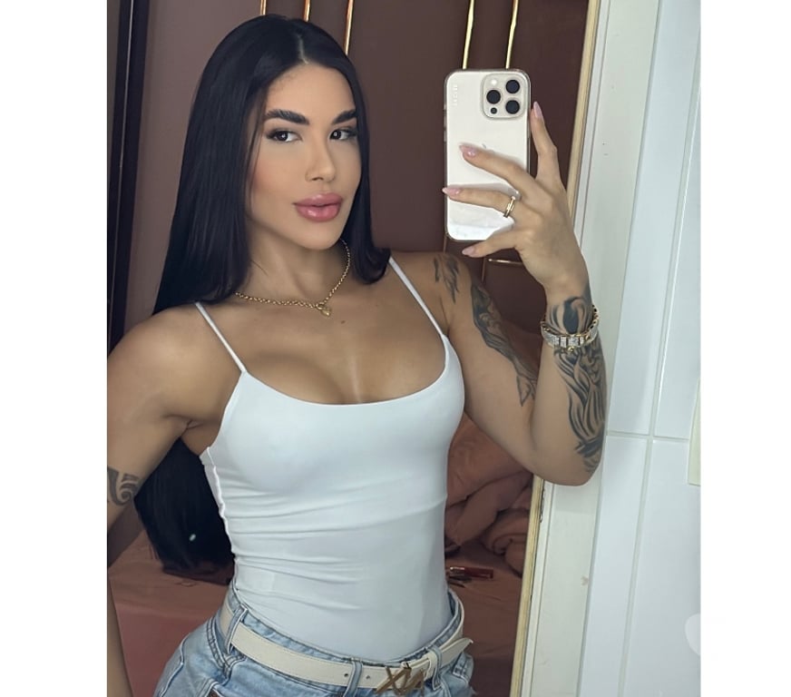 Escorts Tyne and Wear Newcastle upon Tyne - Photos for LARISSA 🇧🇷 BRAZILIAN SEXY HOT ❤️‍🔥🫦🍑