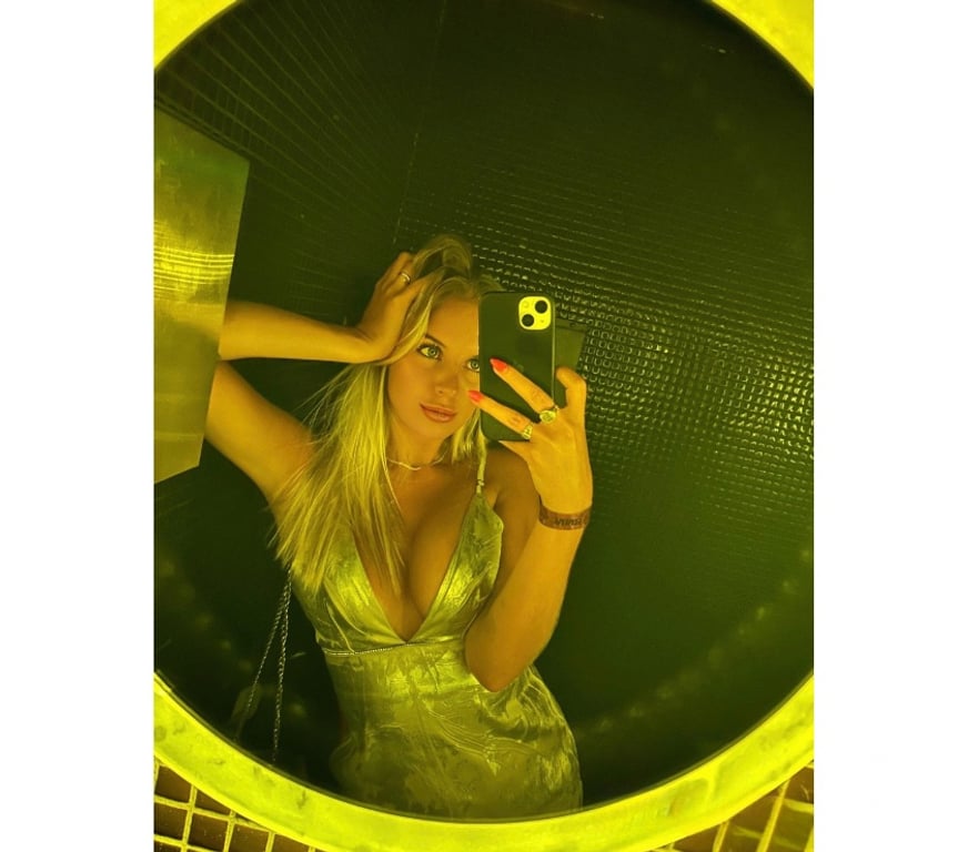 Escorts Edinburgh Edinburgh Old Town - Edinburgh - Photos for BRUNA FOR A SHORT TIME IN TOWN 🔥 SWEET & NAUGHTY REAL PIC