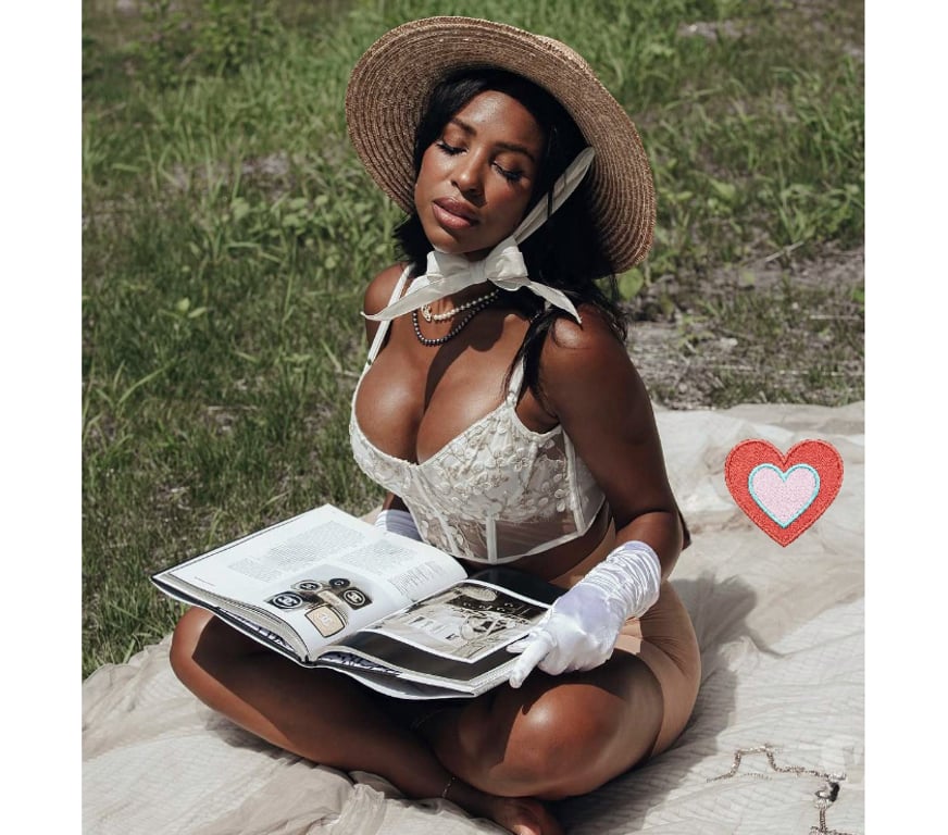 Escorts Buckinghamshire Milton Keynes - Photos for Super Gorgeous BUSTY EBONY GFE OWO❤️