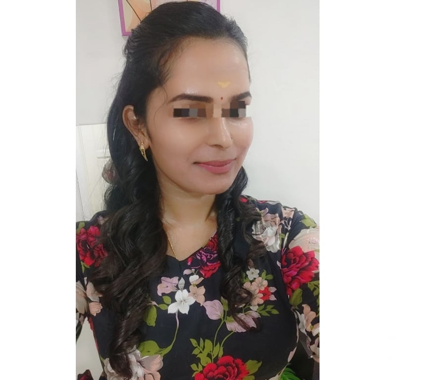 Escorts South East London Croydon - Photos for Hema Sree South Indian Tamil Girl (Whatsapp me)