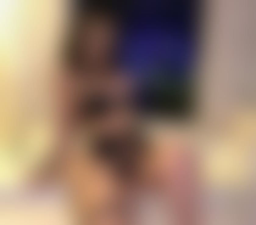 Escorts Dalston Junction Station East London - Photos for Beautiful😍escorts that loves to party🔥