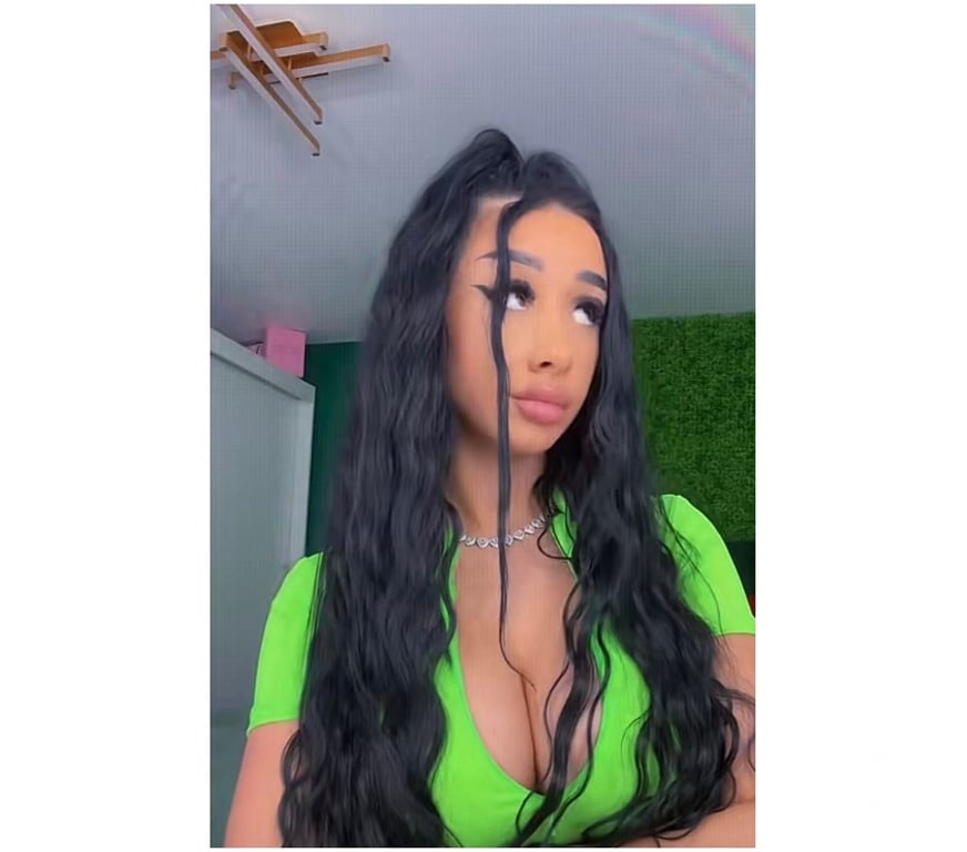 Escorts Derbyshire Chesterfield - Photos for Charming brunette new in your town ✨️ JUST Outcall ✨