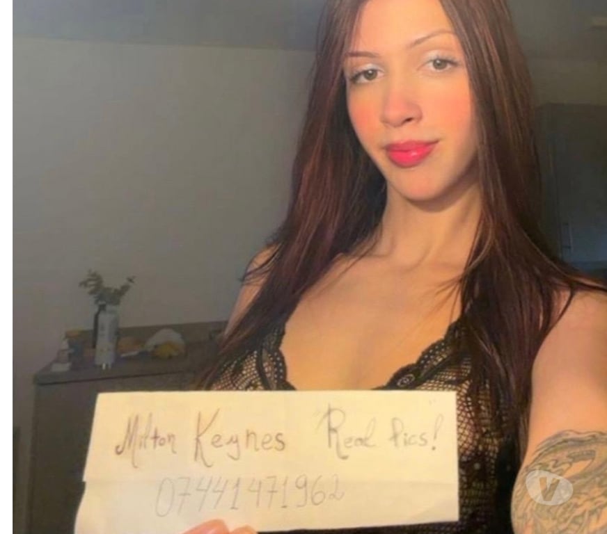 Escorts Buckinghamshire Milton Keynes - Photos for Gourgeous girlfriend lara new in town !!!