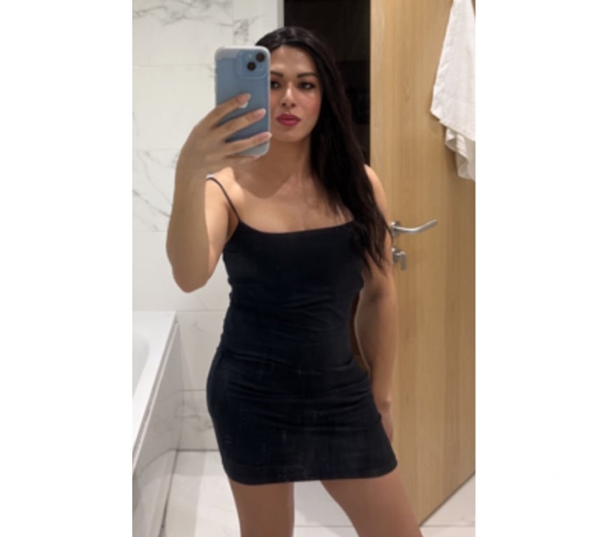 Trans Escorts York York City Centre - York - Photos for Asian Trans available til late