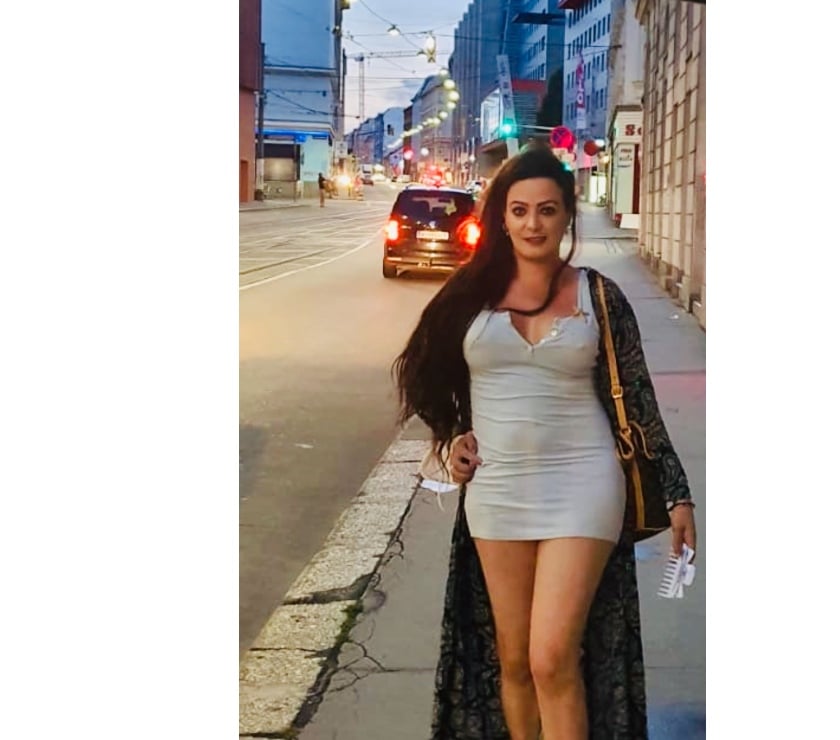 Pretty Sara brand New in Hatfield ☎️ 07826325744