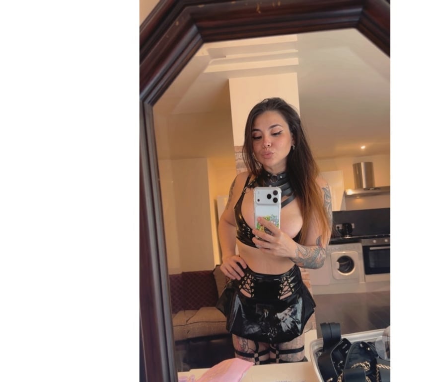 Escorts West Yorkshire Leeds - Photos for LILI🔥 I’m not fake I have instagram and onlyfans