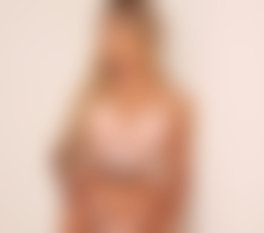 Photos for Emilly 💋 Beautiful Brazilian Party Girl 🔥