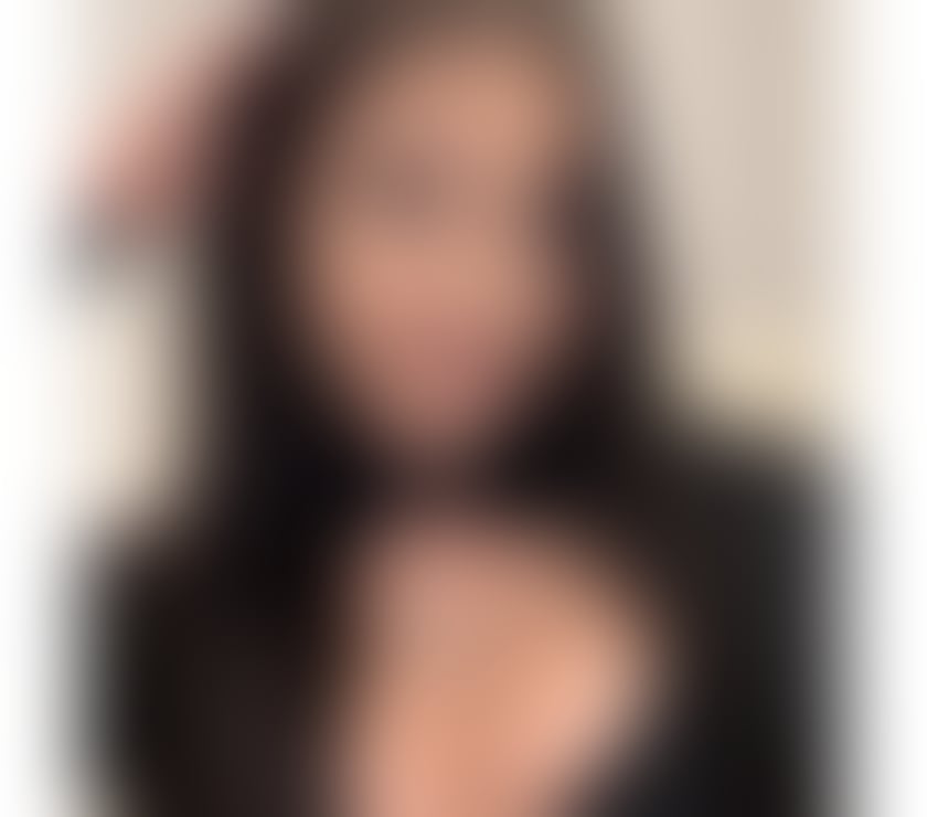 Discreet 💋 party girl 🍻 HOT LATINA 🔥