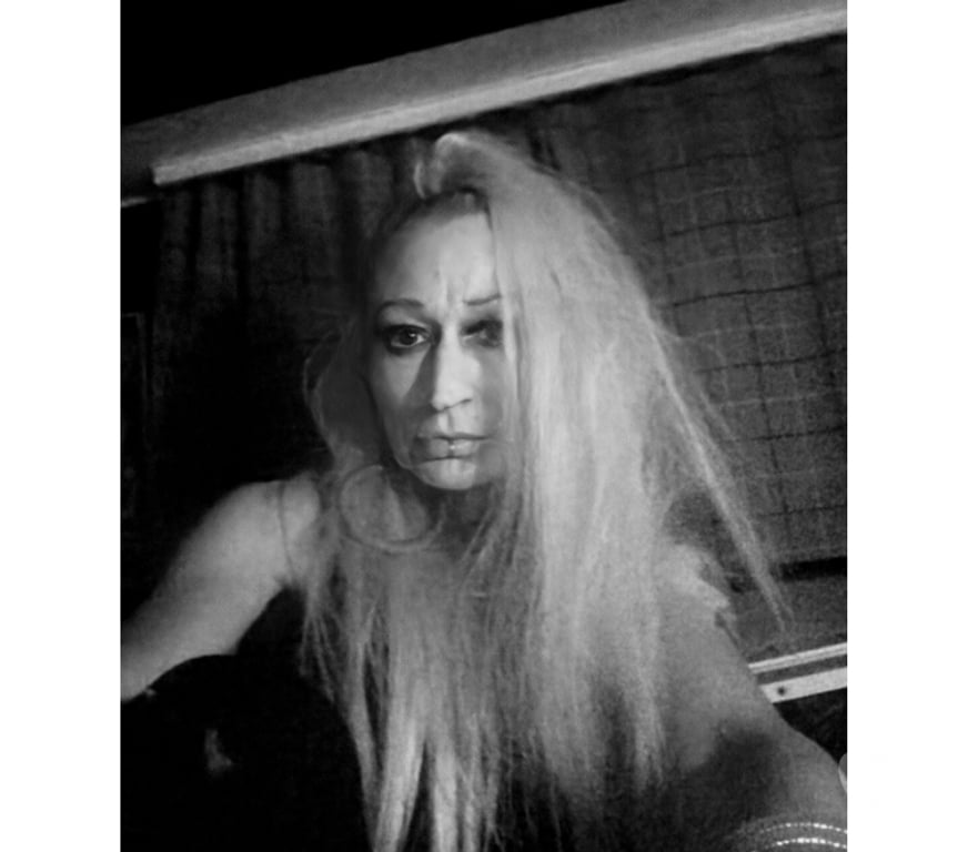 Adult Entertainment Bristol Bristol City Centre - Bristol - Photos for Roxanna Live Adult Fun Whattsapp me.07393244991