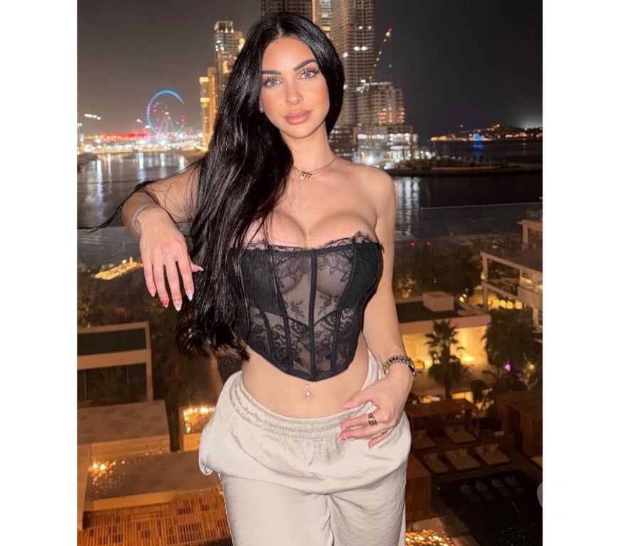 Escorts Slough Langley - Slough - Photos for 🔥 SEDUCTIVE BRAZILIAN BRUNETTE 😍🇧🇷