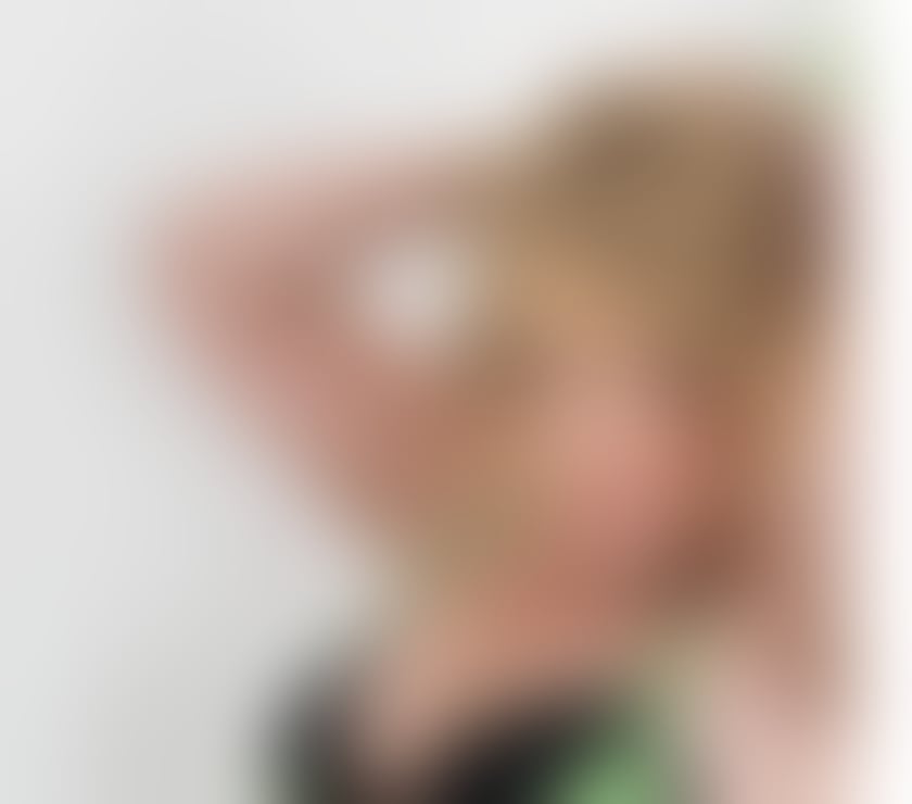 Next door Milf new in the Slough. Hungarian Cristine.