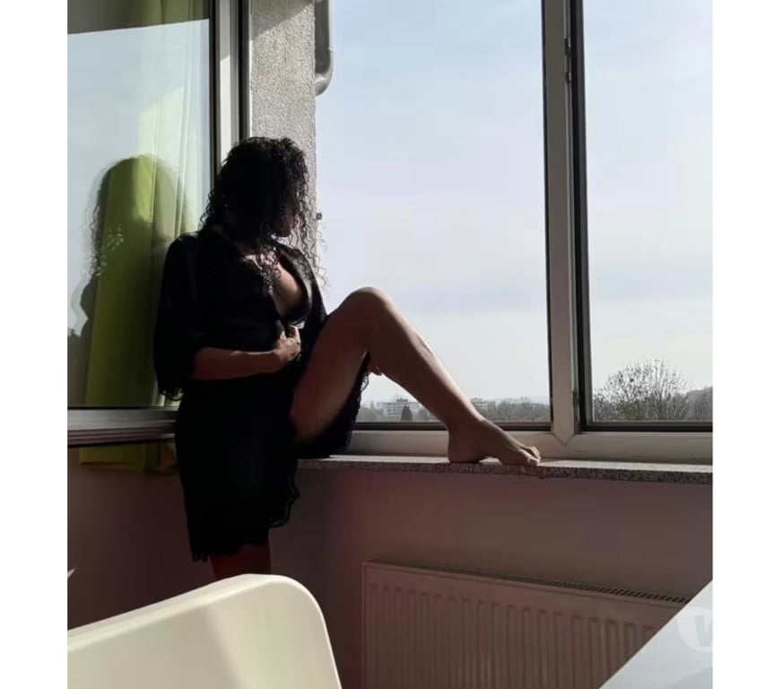 Escorts Falkirk Falkirk Town Centre - Falkirk - Photos for Profesional brunette girl in your area