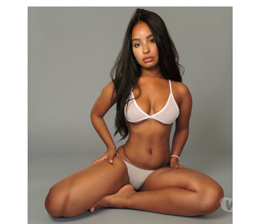 Escorts South West London Sutton - Photos for 🇧🇷SEXY BELLA HOT PARTYGIRL IN WELLINGTON ☎️