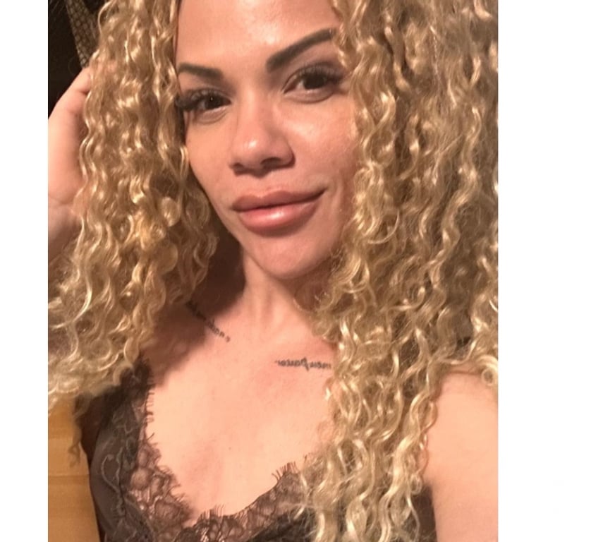 Escorts West London Shepherd`s Bush - West London - Photos for 👑Queen Brazilian 🥵😍