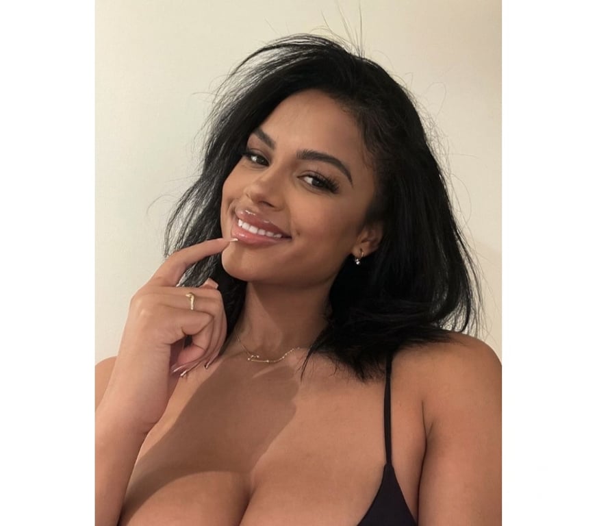 Escorts East London Aldgate East - East London - Photos for SOPHIA 🍒🎉🇧🇷 GIRLFRIEND