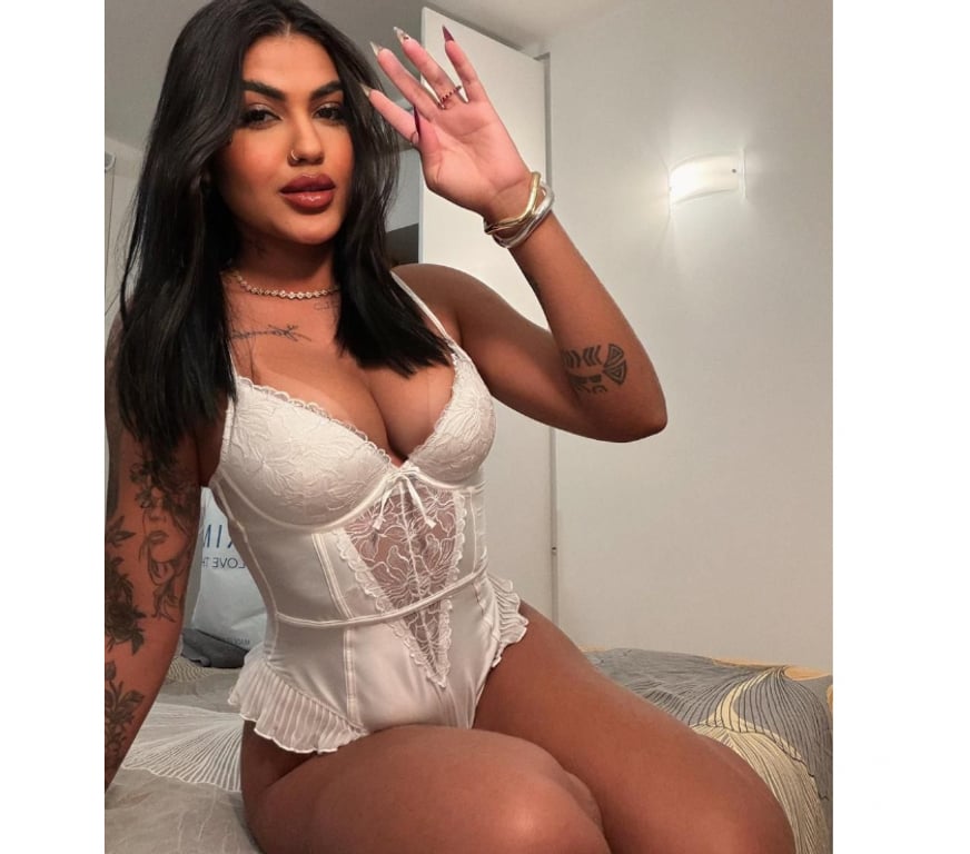 Escorts East London Stratford - East London - Photos for JULIE🔞BEST SERVICES🔞100%🔞BRAZILIAN 🇧🇷