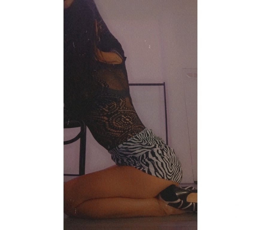 Escorts South Yorkshire Doncaster - Photos for READY FOR PARTY?🤤FULL SERVICE BEST BJ NEW🤤SURRYA