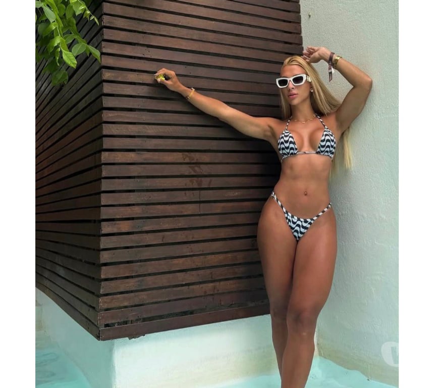 Escorts Suffolk Ipswich - Photos for 🍑HOT MEGAN🍑 BEST PARTY GIRL IN TOWN