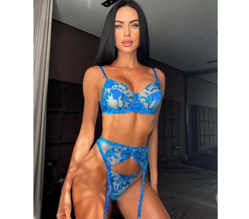 Escorts North Yorkshire Middlesbrough - Photos for 🚨BRUNETTE BIG A S S AND B O B SS✨NEW IN TWON✨