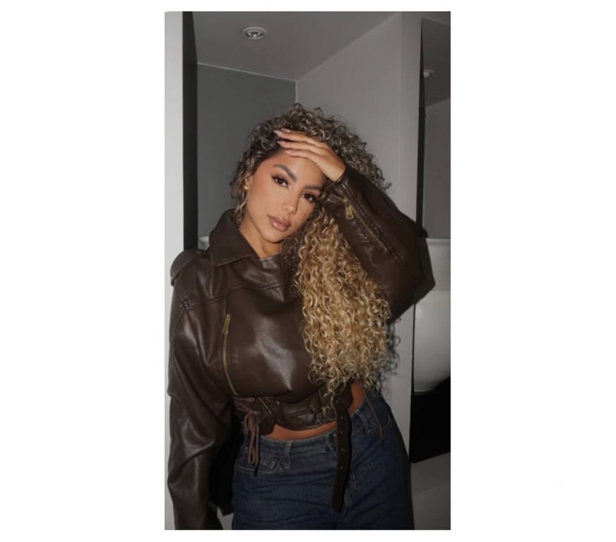 Escorts Ealing Southall - Ealing - Photos for Refined & Friendly Lady in Southall