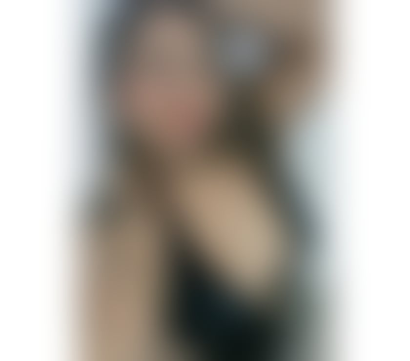 Curvy Pamela, hot latina back again 😍😍