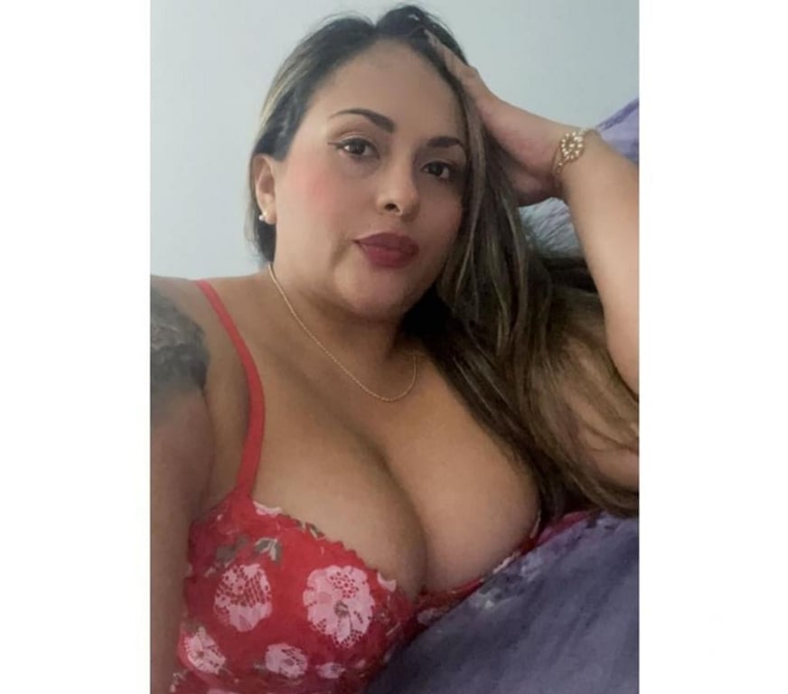 Escorts West London Hounslow - Photos for Curvy Pamela, hot latina back again 😍😍