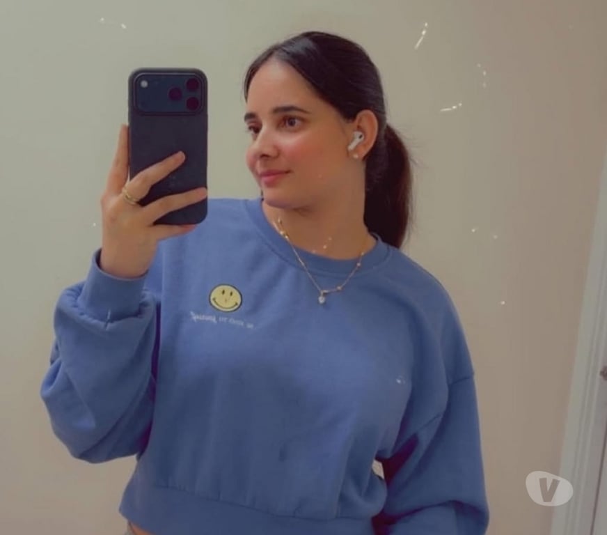 Escorts West Yorkshire Leeds - Photos for Hot Indian girl in town leeds