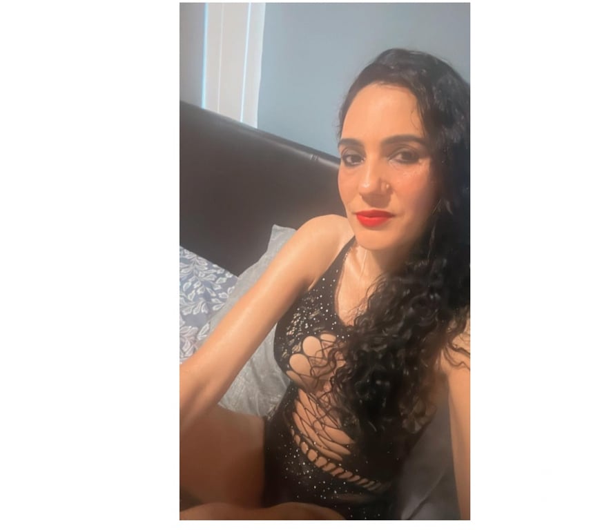 Escorts Bedfordshire Luton - Photos for Fernanda Best party in town 🇧🇷