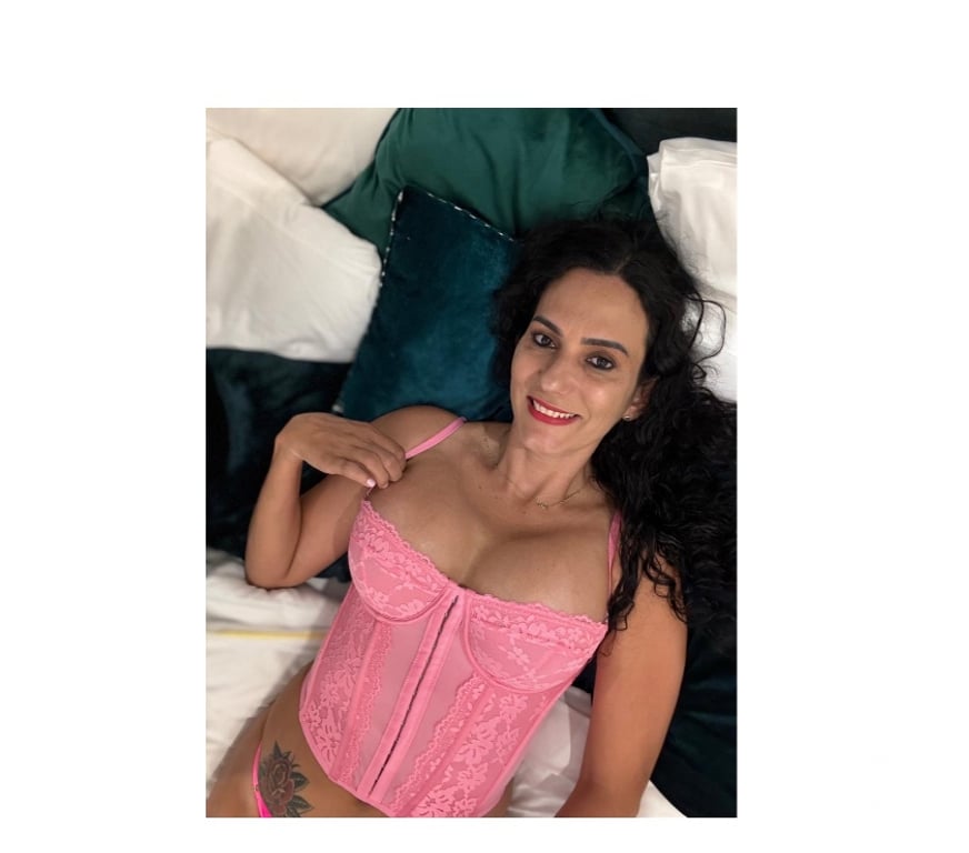 Escorts Bedfordshire Luton - Photos for Fernanda Best party in town 🇧🇷